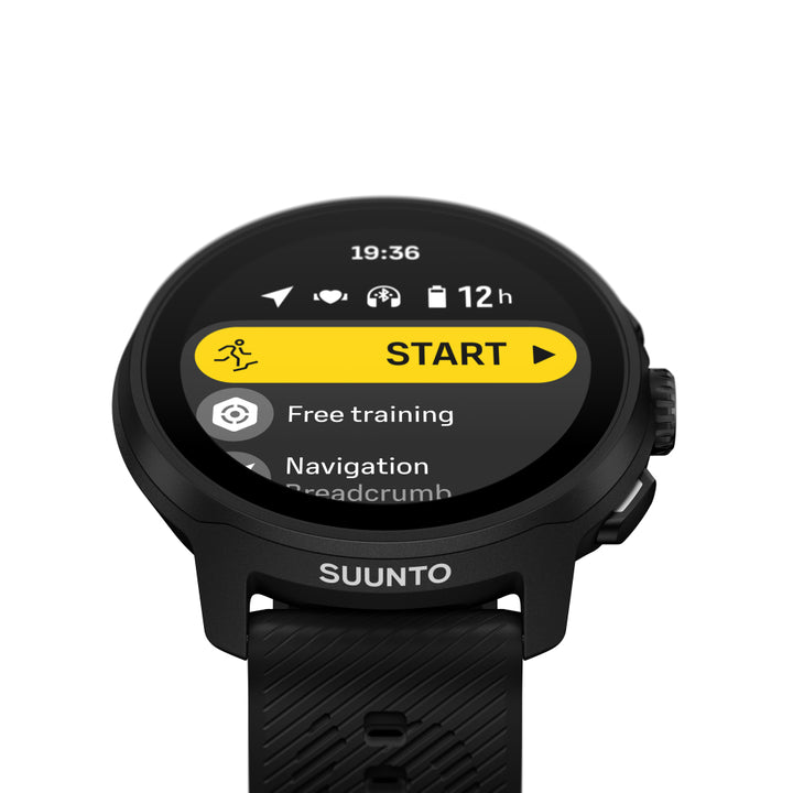 Suunto Run All Black with Silicone Strap SUSS051272000