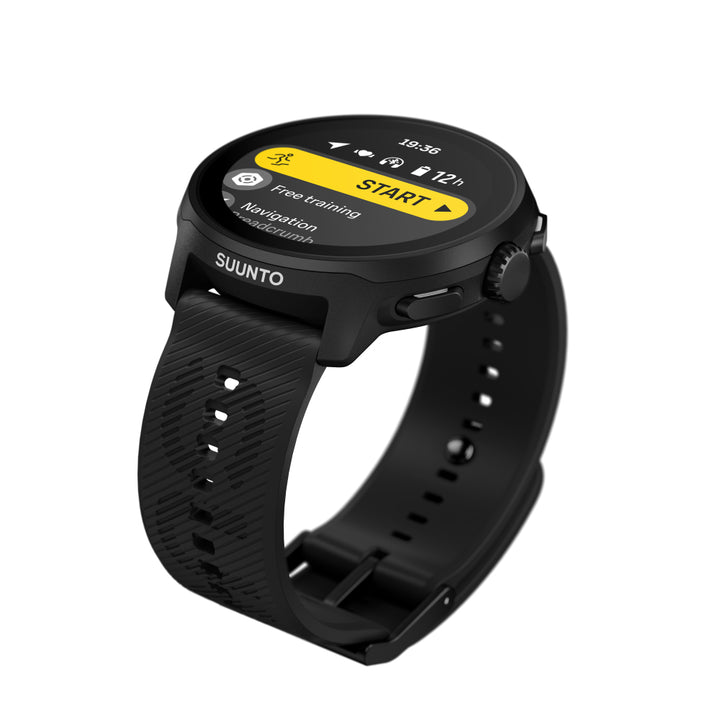 Suunto Run All Black with Silicone Strap SUSS051272000