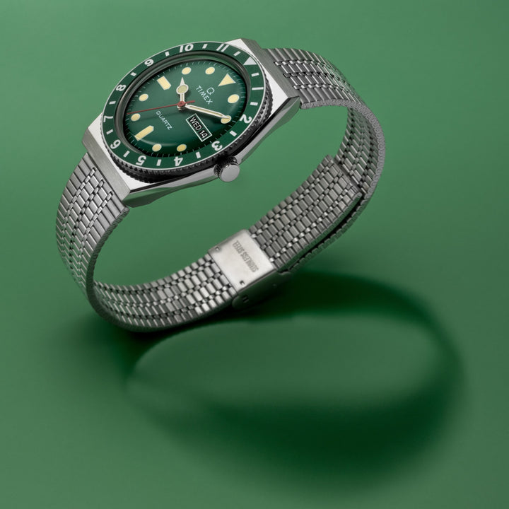 Timex Q Timex Reissue Green Contemporary TMTW2U61700U9